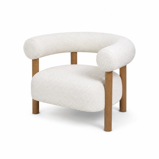 Fauteuil en tissu bouclé blanc avec pieds en chêne